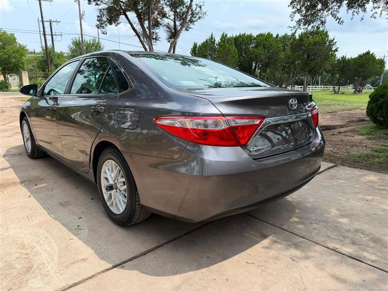 Toyota Camry LE 2016