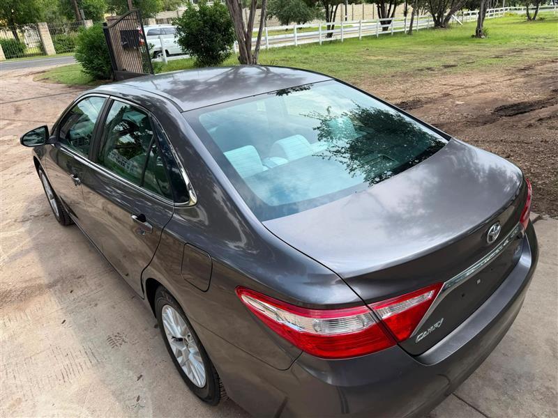 Toyota Camry LE 2016