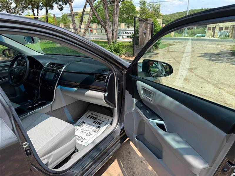 Toyota Camry LE 2016
