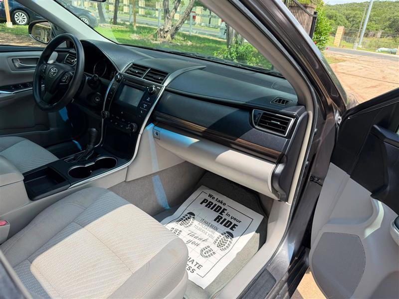 Toyota Camry LE 2016