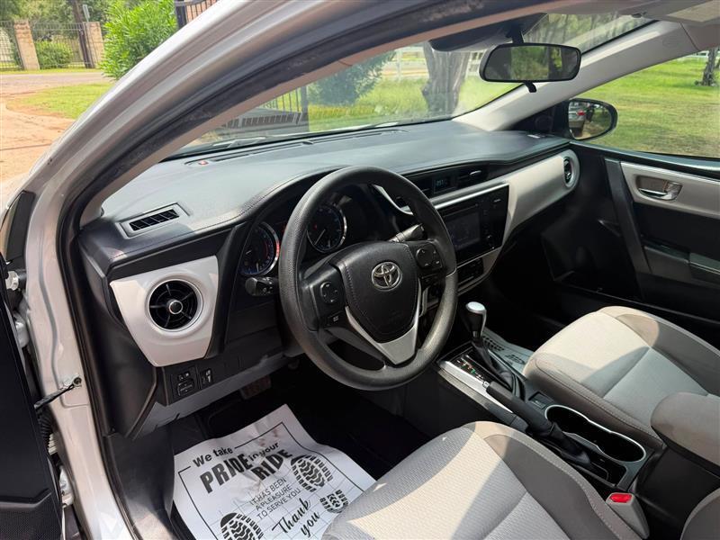Toyota Corolla LE CVT 2017
