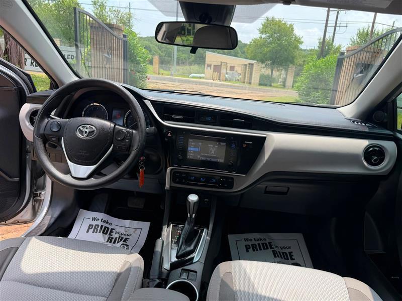 Toyota Corolla LE CVT 2017