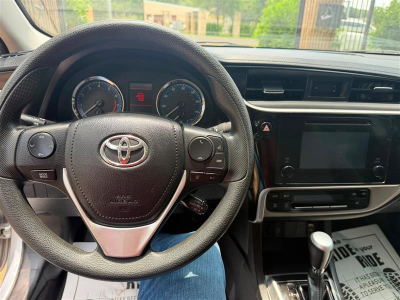 Toyota Corolla LE CVT 2017