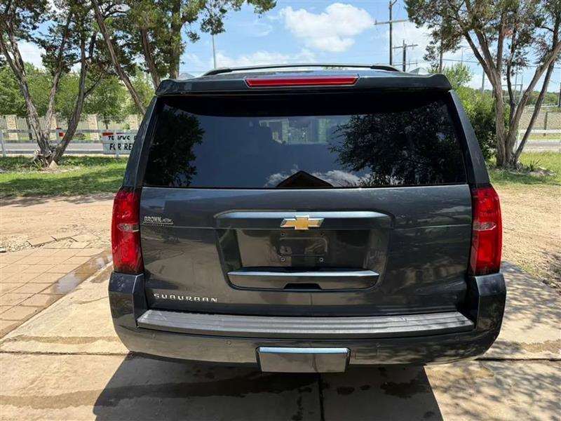 Chevrolet Suburban LT 2WD 2019