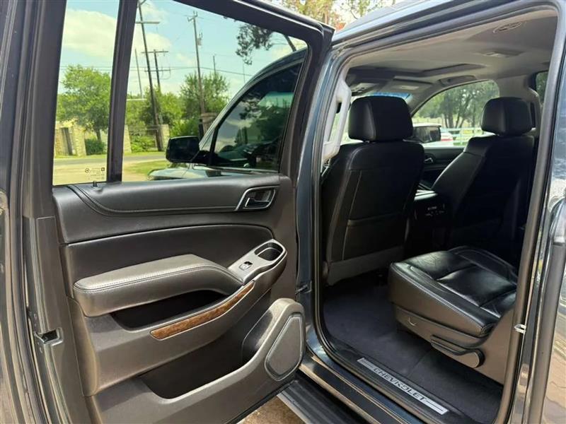 Chevrolet Suburban LT 2WD 2019