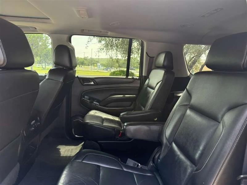 Chevrolet Suburban LT 2WD 2019