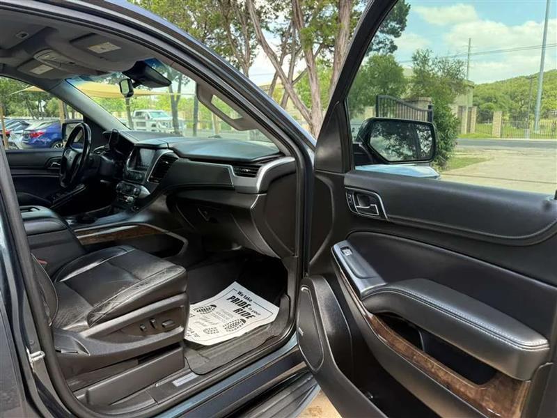 Chevrolet Suburban LT 2WD 2019