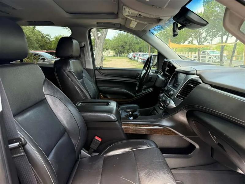 Chevrolet Suburban LT 2WD 2019