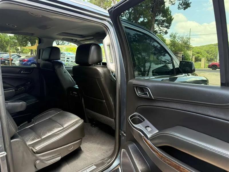 Chevrolet Suburban LT 2WD 2019
