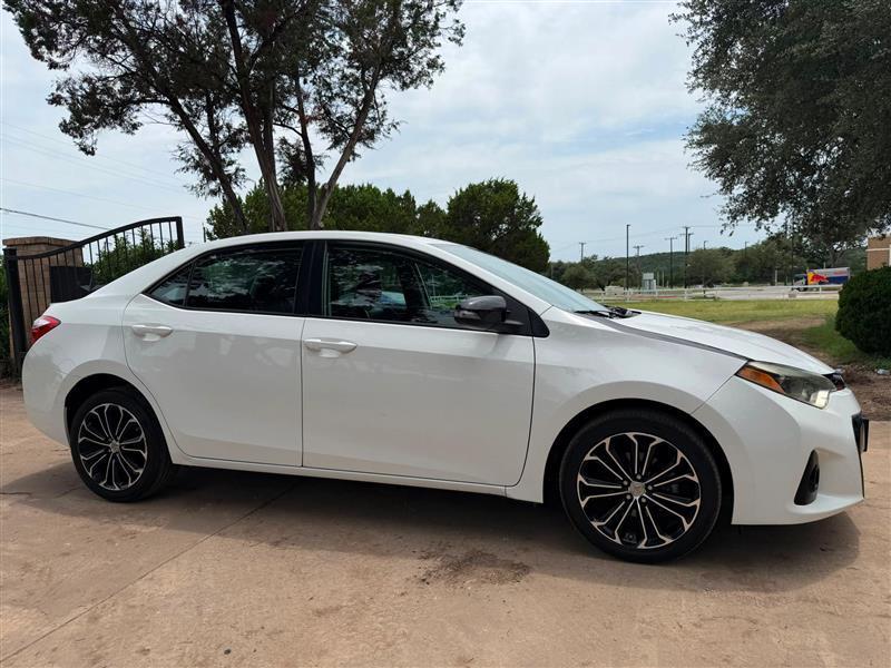 Toyota Corolla S Plus 6MT 2014