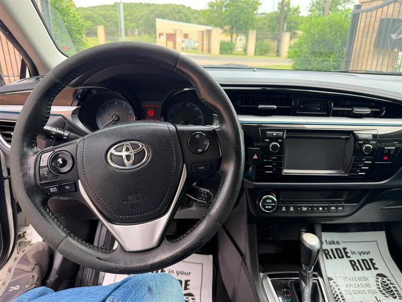 Toyota Corolla S Plus 6MT 2014