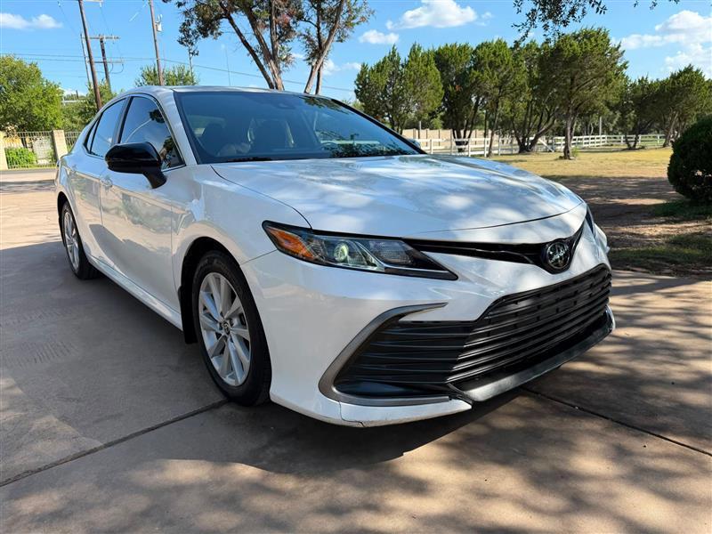 Toyota Camry LE 2023