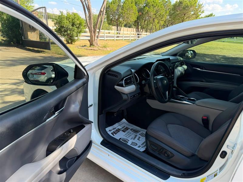 Toyota Camry LE 2023