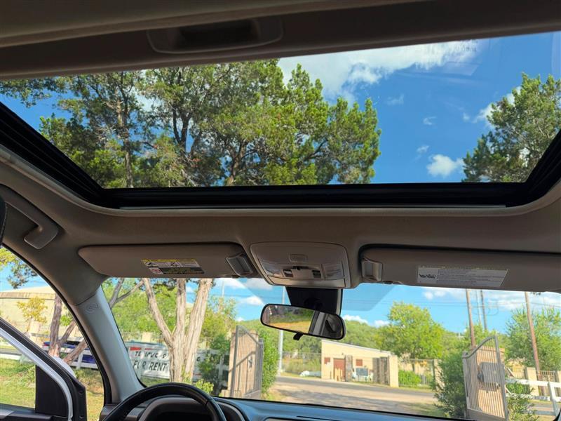 Toyota RAV4 XLE AWD 2018