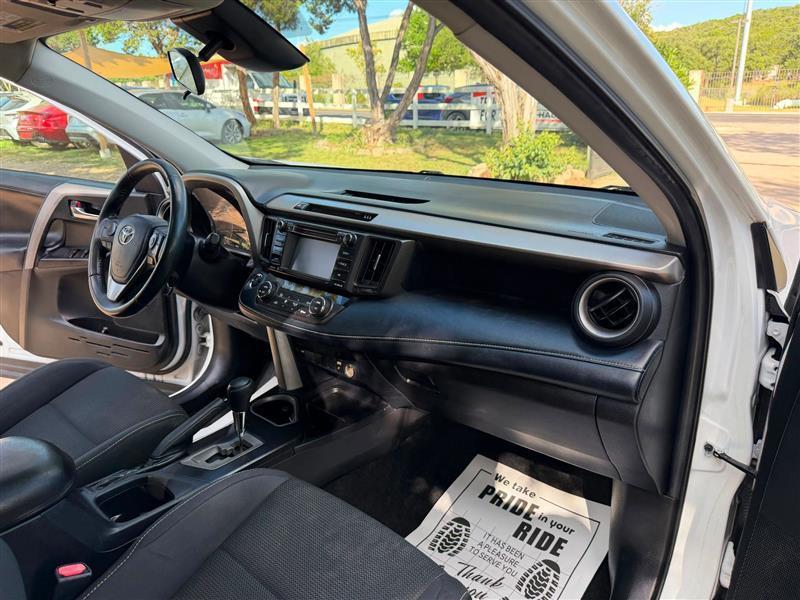 Toyota RAV4 XLE AWD 2018
