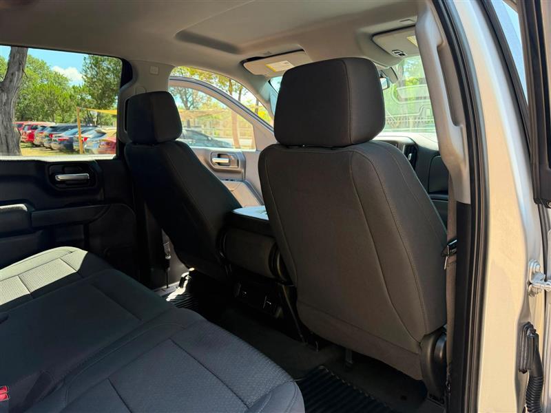 Chevrolet Silverado 1500 Custom Crew Cab Short Box 2WD 2021