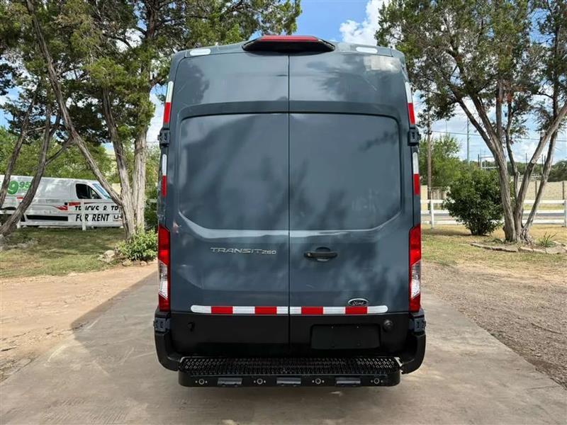 Ford Transit 250 Van High Roof w/Sliding Pass. 148-in. WB EL 2019