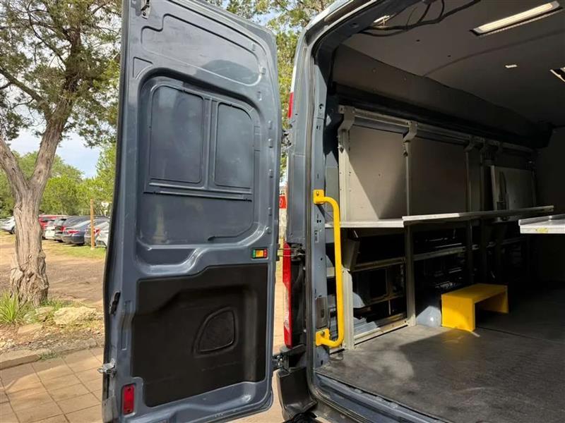 Ford Transit 250 Van High Roof w/Sliding Pass. 148-in. WB EL 2019