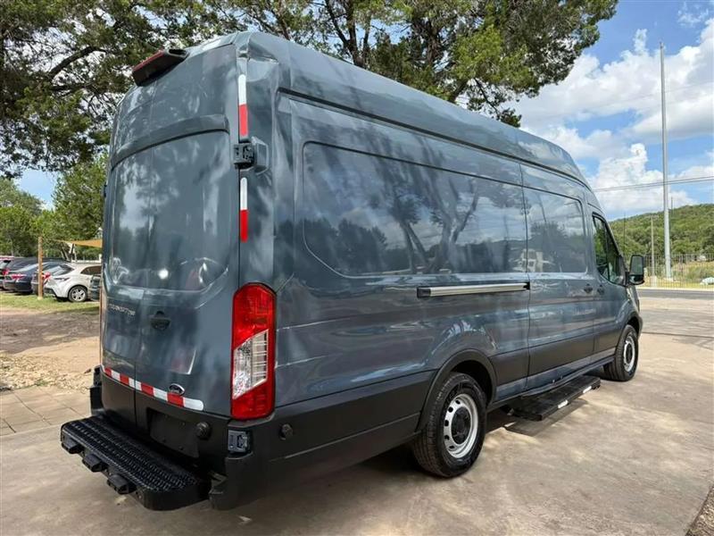 Ford Transit 250 Van High Roof w/Sliding Pass. 148-in. WB EL 2019