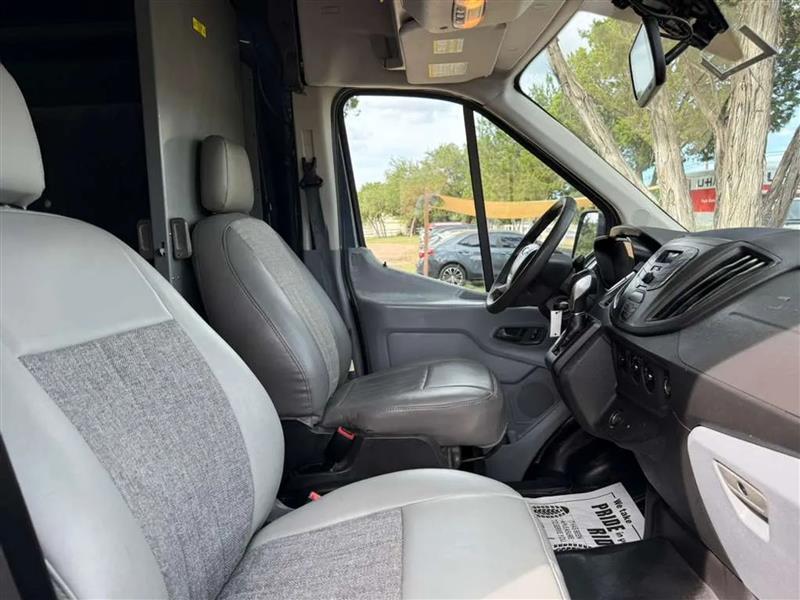 Ford Transit 250 Van High Roof w/Sliding Pass. 148-in. WB EL 2019