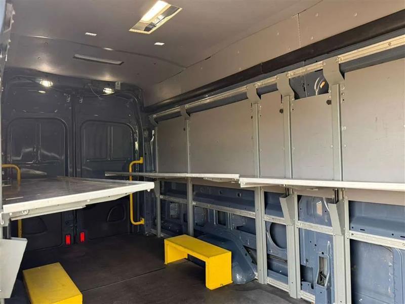 Ford Transit 250 Van High Roof w/Sliding Pass. 148-in. WB EL 2019