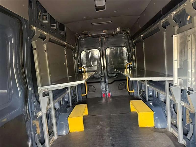 Ford Transit 250 Van High Roof w/Sliding Pass. 148-in. WB EL 2019
