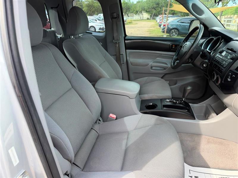 Toyota Tacoma PreRunner Access Cab V6 2WD 2009