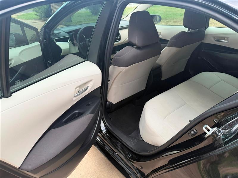 Toyota Corolla LE 2020