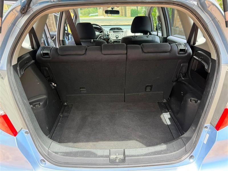 Honda Fit Sport 5-Speed AT 2009
