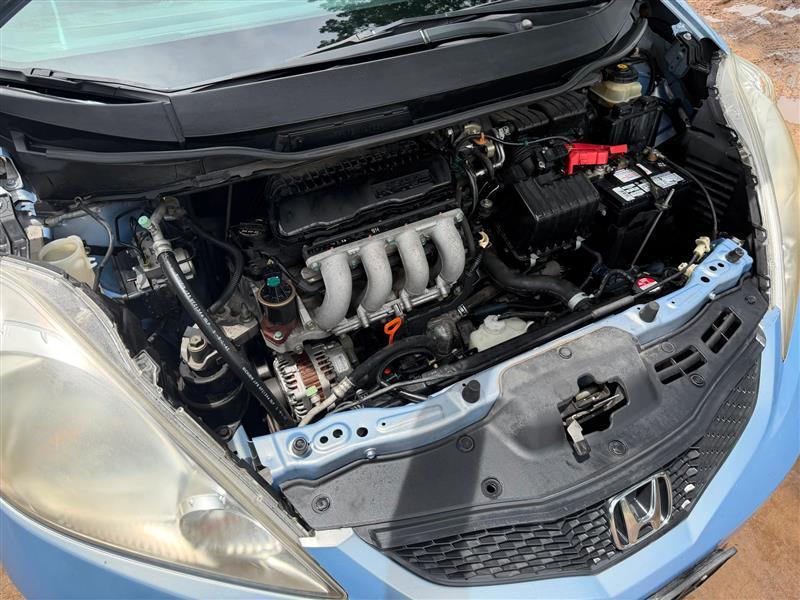 Honda Fit Sport 5-Speed AT 2009