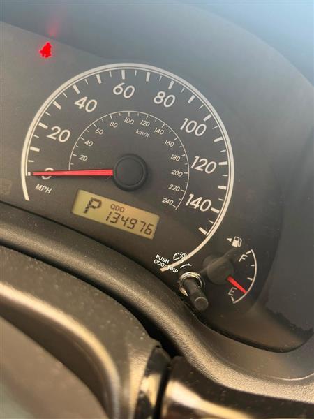 Toyota Corolla LE 4-Speed AT 2013