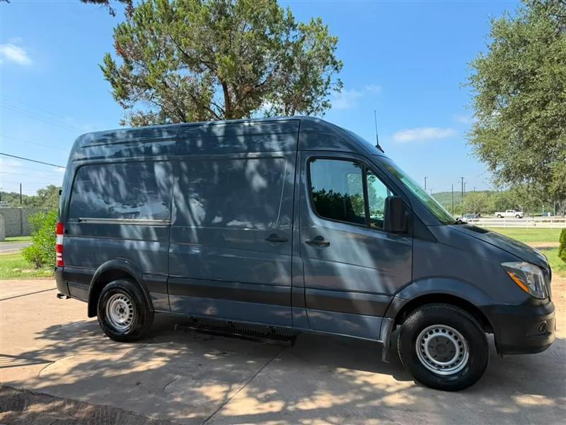 Mercedes-Benz Sprinter 2500 144-in. WB 2018