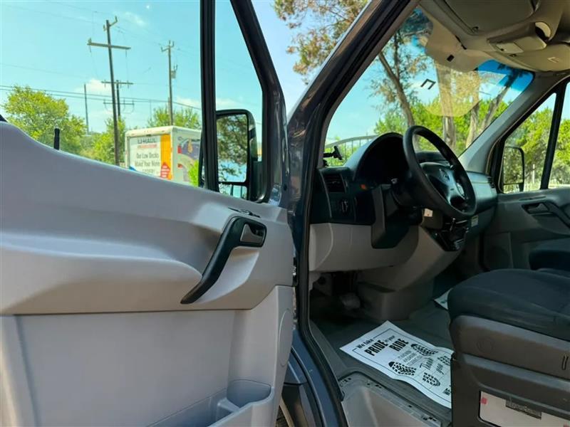 Mercedes-Benz Sprinter 2500 144-in. WB 2018