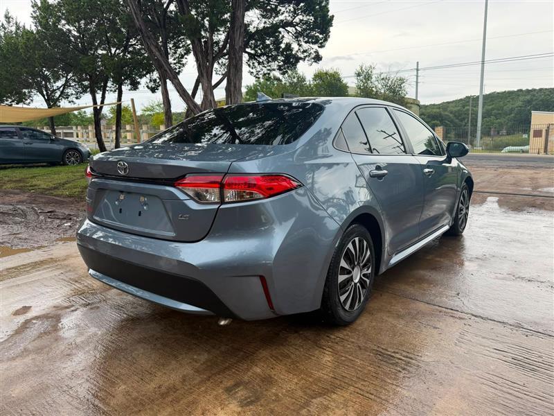 Toyota Corolla LE 2022