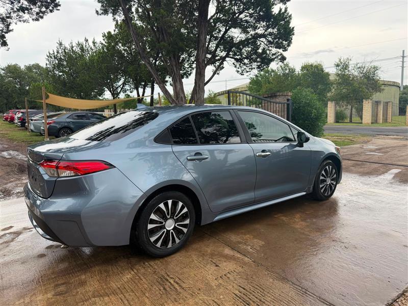 Toyota Corolla LE 2022