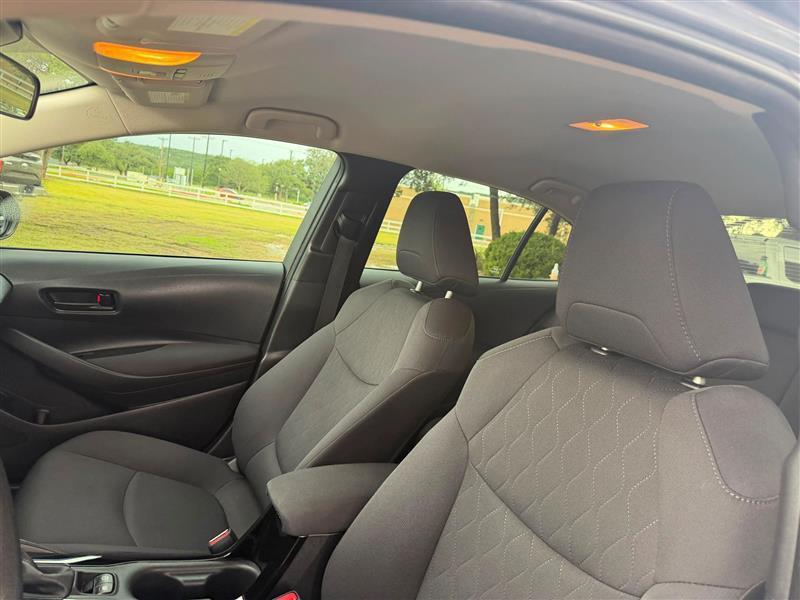 Toyota Corolla LE 2022