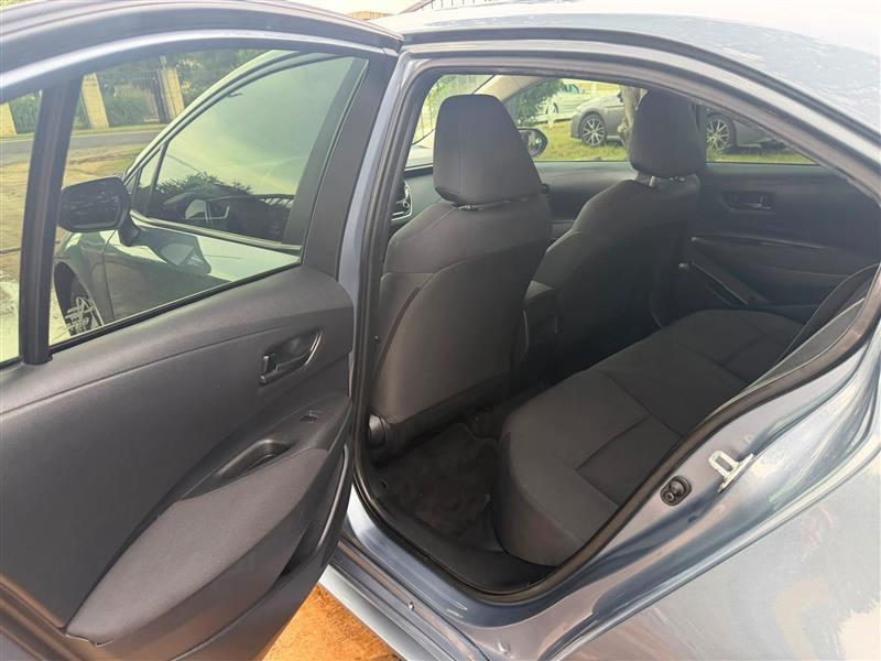 Toyota Corolla LE 2022