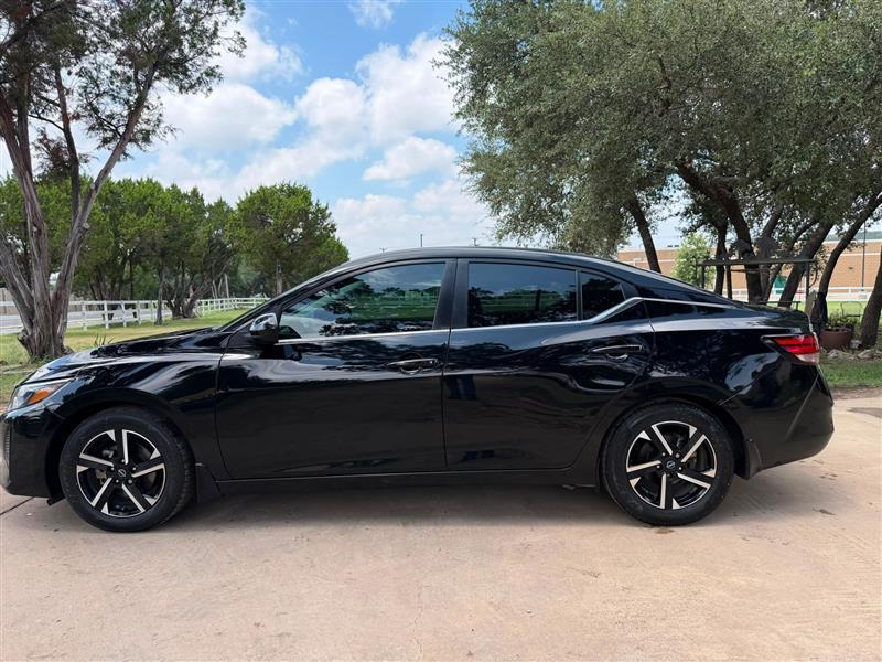 Nissan Sentra SV 2024