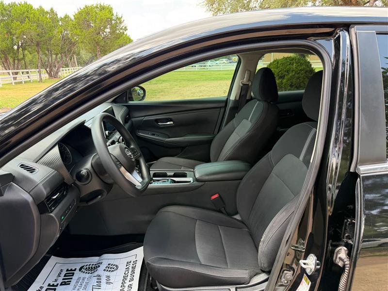 Nissan Sentra SV 2024