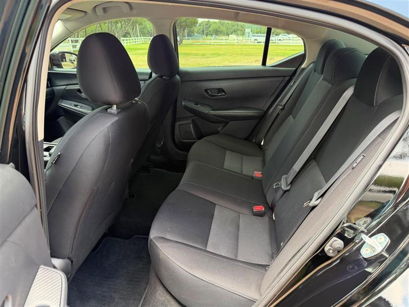 Nissan Sentra SV 2024