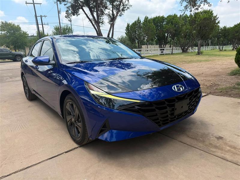 Hyundai Elantra SEL 2023