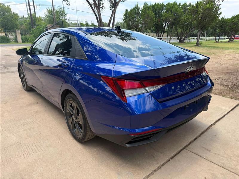 Hyundai Elantra SEL 2023