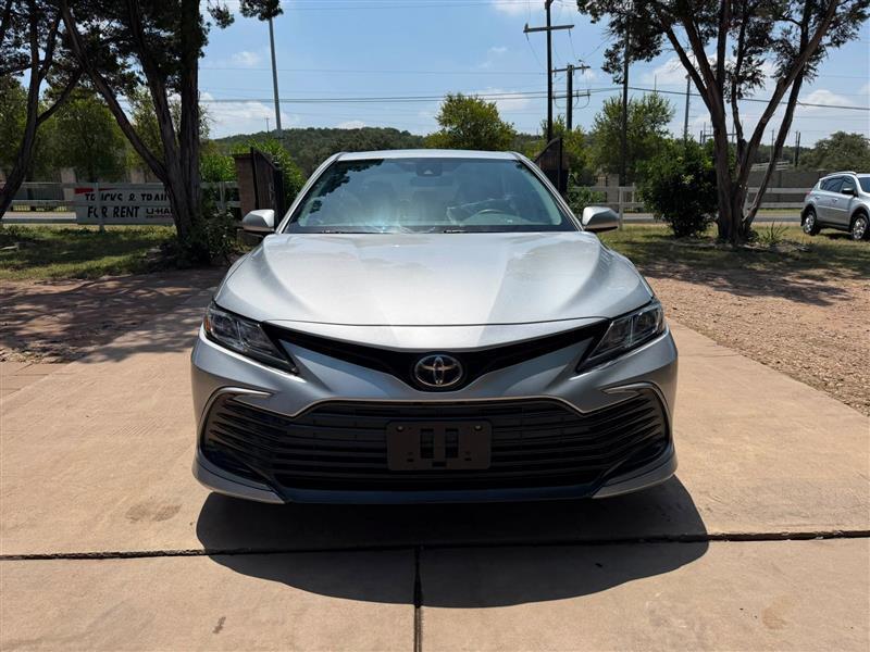 Toyota Camry LE 2021