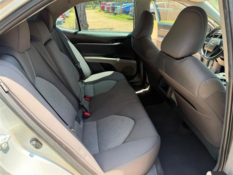 Toyota Camry LE 2021