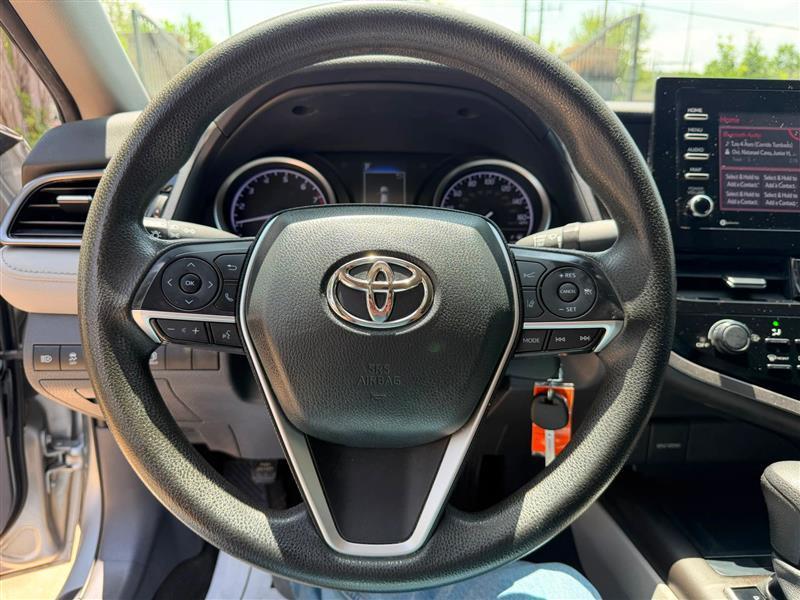 Toyota Camry LE 2021
