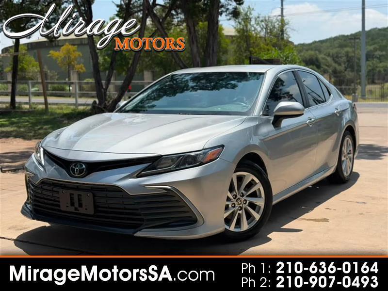 Toyota Camry LE 2021