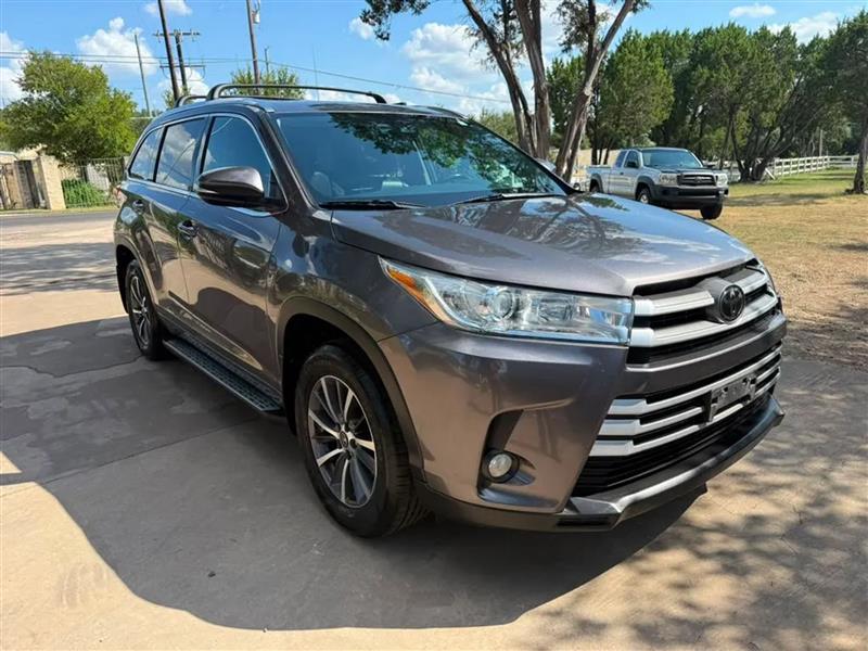 Toyota Highlander XLE AWD V6 2018