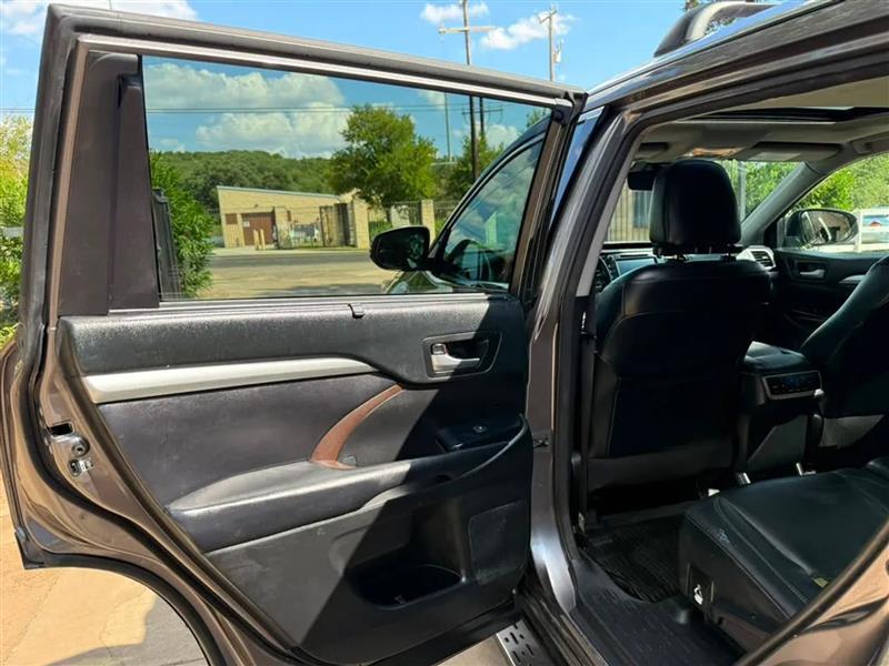 Toyota Highlander XLE AWD V6 2018