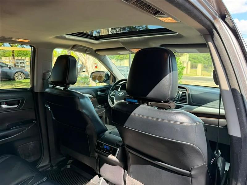 Toyota Highlander XLE AWD V6 2018