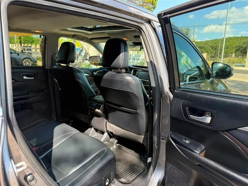 Toyota Highlander XLE AWD V6 2018